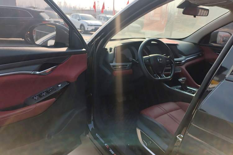 Used Changan CS75 PLUS 2022 Classic Edition 1.5T Automatic Pioneer Model
