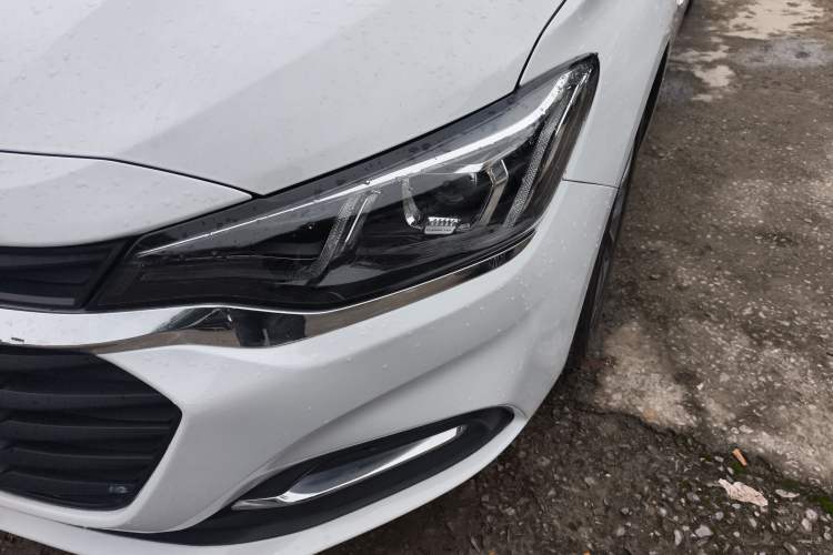 Used Chevrolet Monza 2020 320 Automatic Enjoyment Edition
