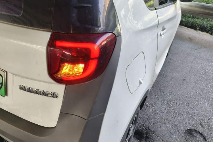 Used Chery Little Ant 2021 150 000 Yuan Ant Fan Edition New Ant Cool Version Lithium Iron Phosphate
