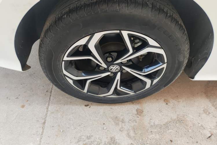 Used MG 5 2021 180 DVVT CVT Youth Luxury Edition