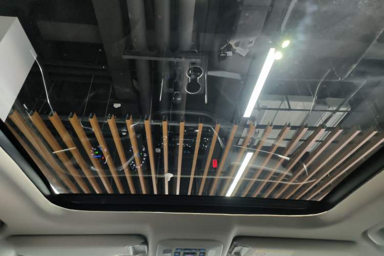 Used Toyota Highlander 2022 Dual-Engine 2.5L Four-Wheel Drive Prestige Version 7 Seats