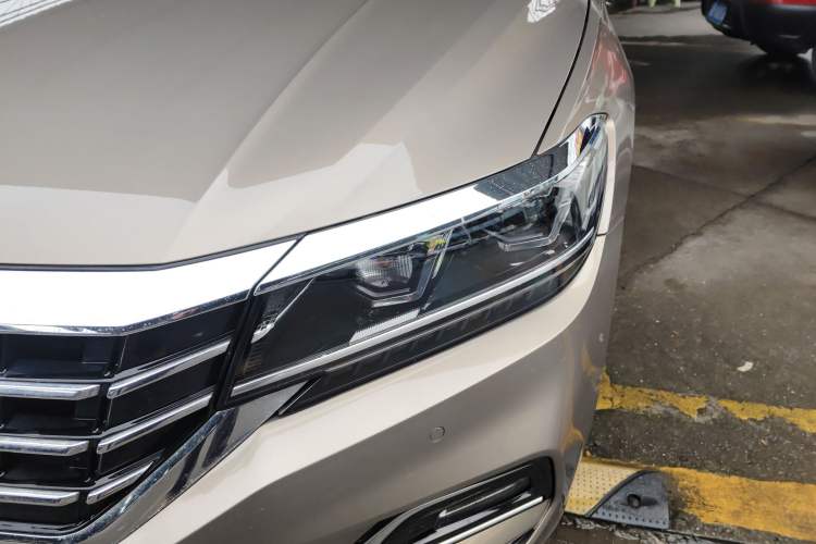 Used Volkswagen Passat 2019 330TSI Elite Edition China VI
