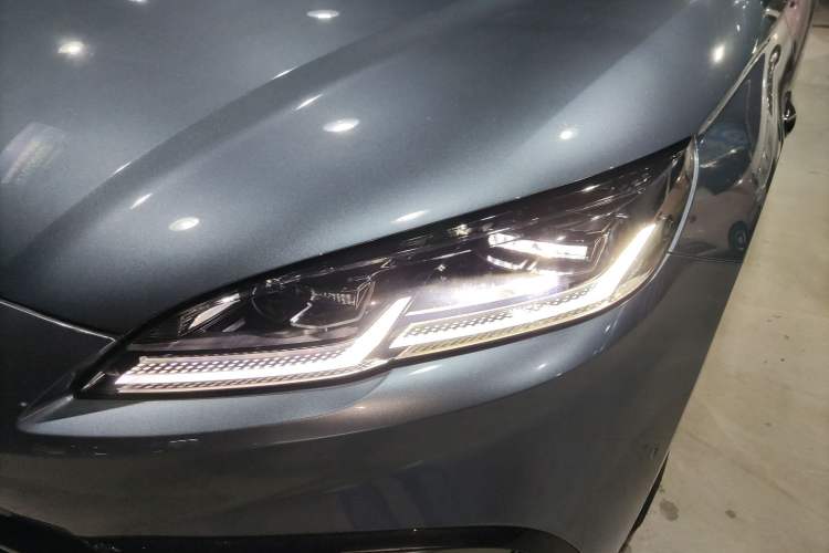 Used BYD Seal 06 New Energy 2025 DM-i Smart Drive 120KM Deluxe Model
