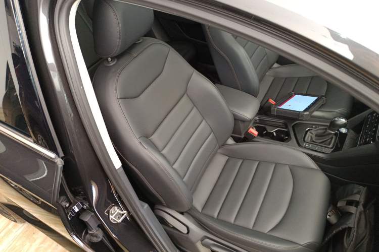 Used Volkswagen Tharu 2022 280TSI Two-Wheel Drive Comfort Edition
