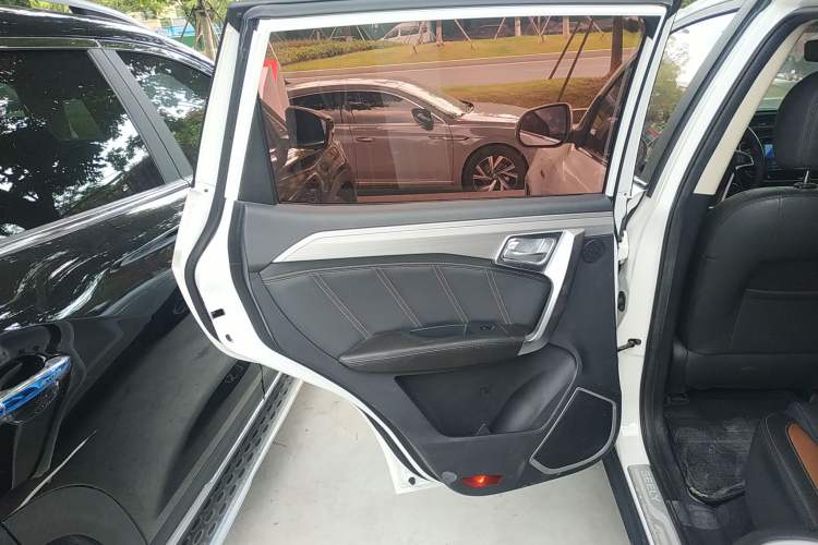 Used Geely Auto Vision X6 2016 1.3T CVT Luxury Model
