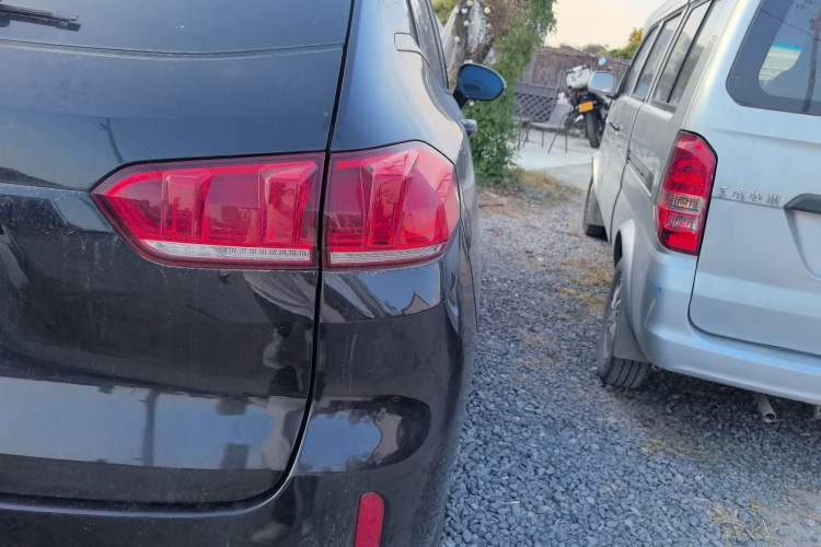 Used Wey VV5 2017 2.0T Flagship Edition
