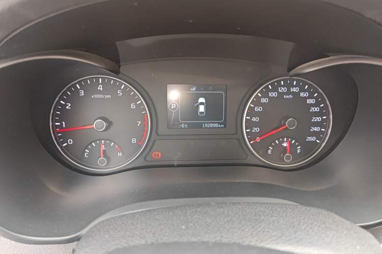 Used Kia K5 2016 1.6T Automatic LUX
