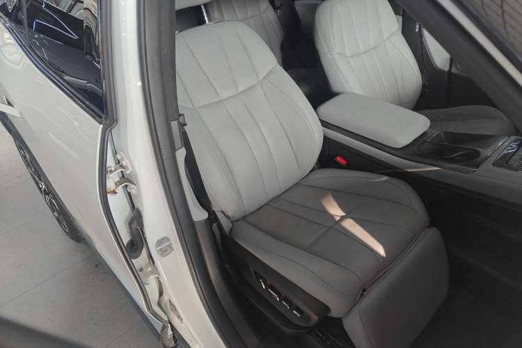 Used Nio ES8 2020 580 km Range Signature Edition Six-Seater Version