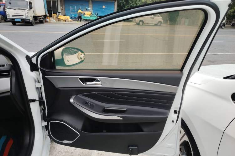 Used Chery Arrizo 5 2019 1.5L Manual New Zizai Edition China VI
