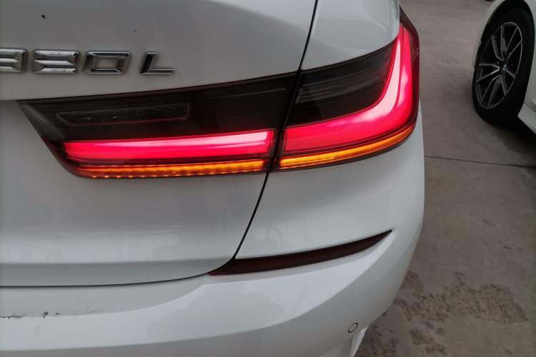 Used BMW 3 Series 2022 Restyled 320Li M Sport Package
