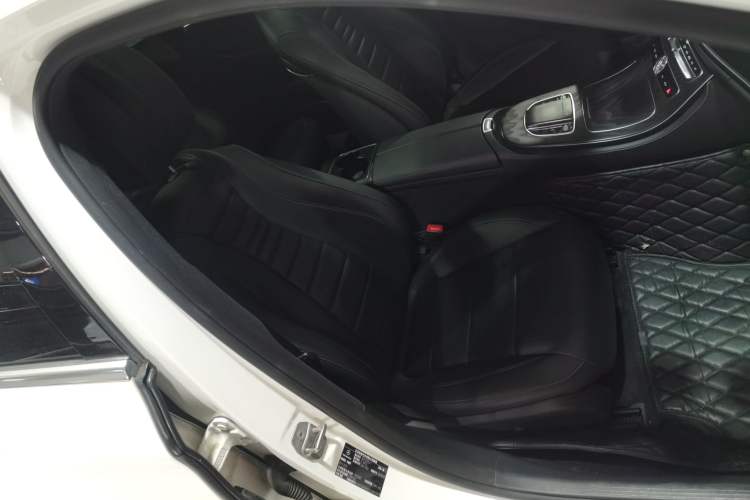 Used Mercedes-Benz E-Class 2020 Restyled E 300 L Sporty and Stylish Edition