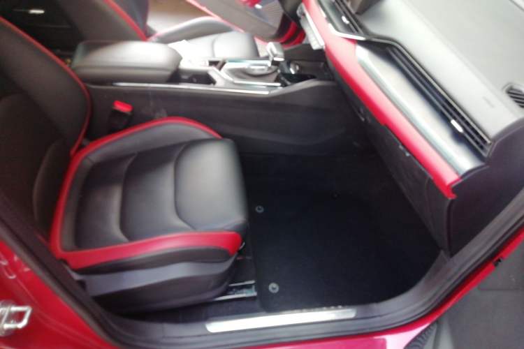 Used Geely Auto Emgrand S 2021 1.4T CVT Prestige Edition
