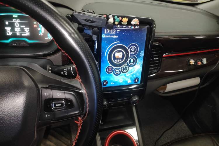 Used Chery Little Ant 2022 Sweet Pink Edition Half-Sugar Version 3-Cell Lithium 30kW 301km
