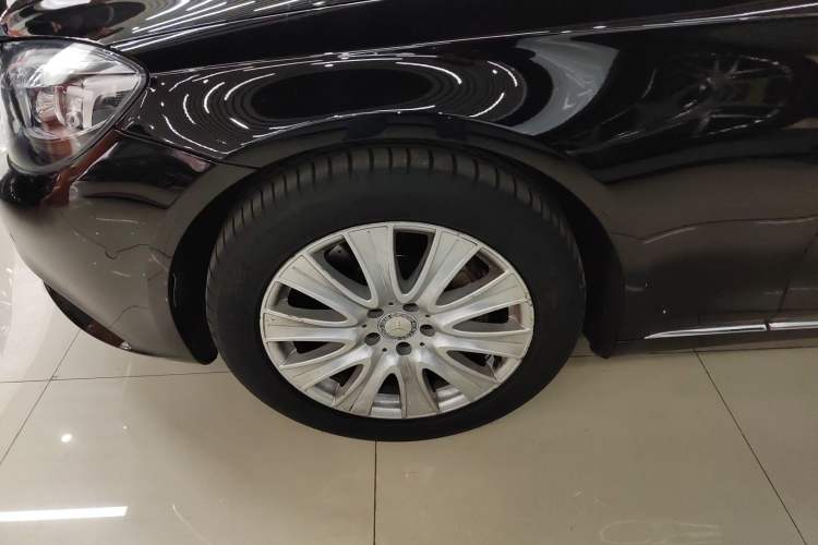 Used Mercedes-Benz S-Class 2014 S 320 L Business Model
