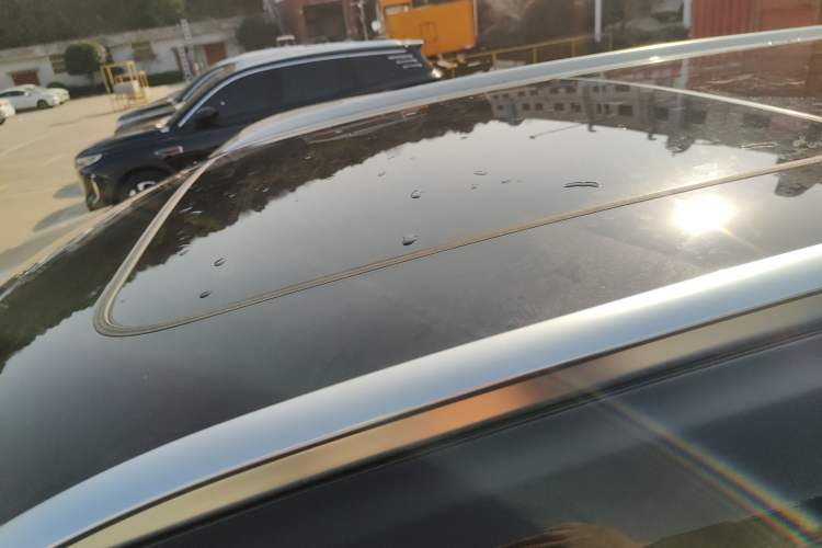 Used Hongqi HS7 PHEV 2024 2.0T PHEV Four-Wheel Drive Flagship Edition 6 Seats
