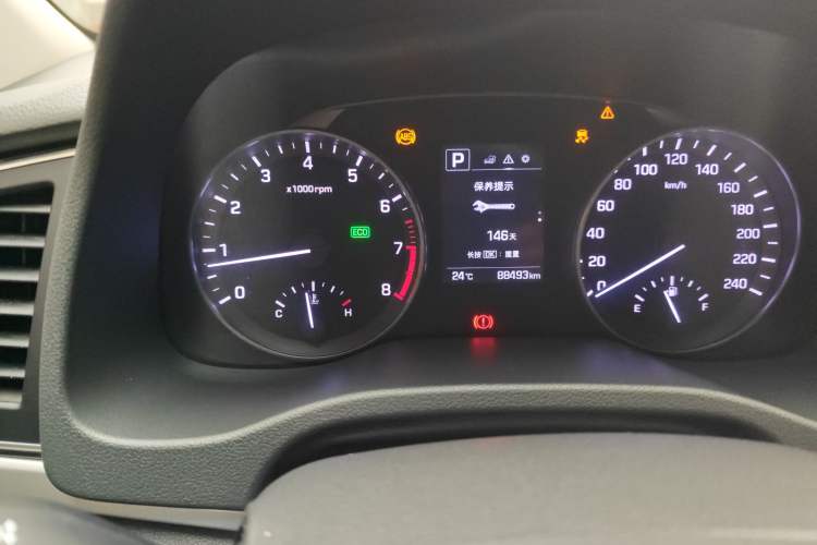 Used Hyundai Elantra (6th Generation / Lingdong) 2016 1.6L Automatic ZhiXuan · Luxury Version
