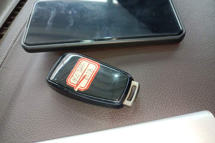 Used Mercedes-Benz GLC 2020 GLC 260 L 4MATIC Luxury Model
