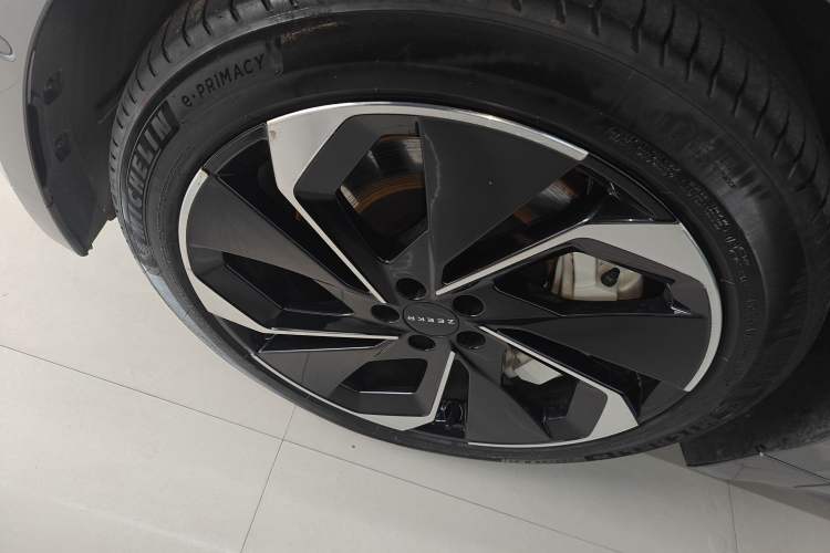 Used Zeekr 001 2022 Long-Range Dual-Motor WE Edition
