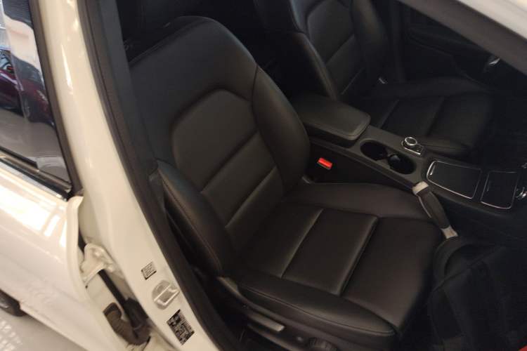 Used Mercedes-Benz B-Class 2015 B 200 Luxury Model