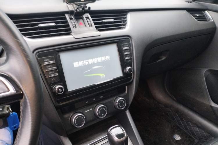 Used Skoda Octavia 2017 1.6L Automatic Smart Drive Edition