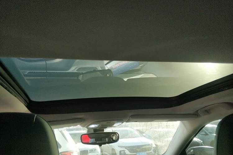 Used  Compass 2019 220T Automatic Home Enjoy Cool Edition
