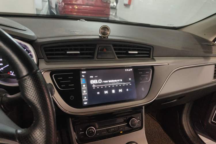 Used Geely Auto Emgrand GL 2018 1.4T DCT Prestige Smart Connectivity Version
