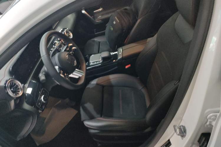 Used Mercedes-Benz A-Class 2023 A 200 L Fashion Model
