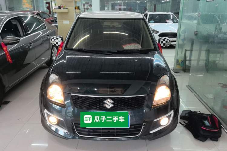 Used Suzuki Swift 2016 1.5L Automatic Fashionable Coolplay Edition
