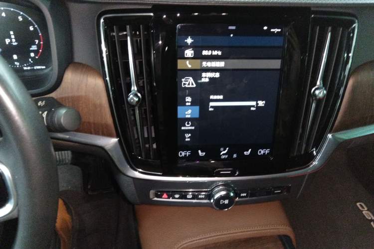 Used Volvo S90 2021 B5 Zhiyuan Luxury Edition
