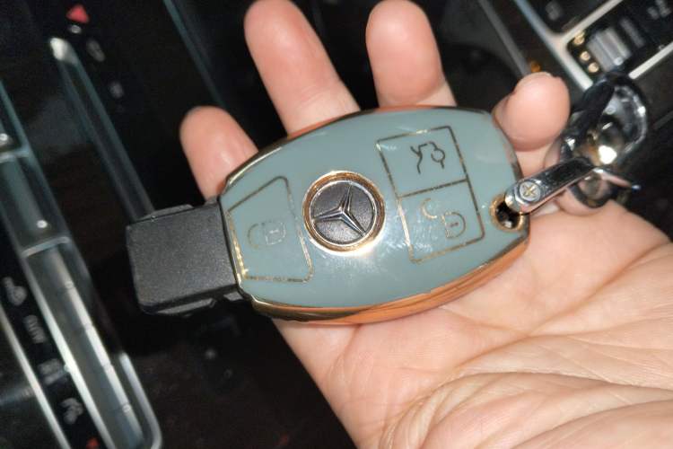 Used Mercedes-Benz GLC 2018 Facelifted GLC 260 4MATIC Dynamic Edition