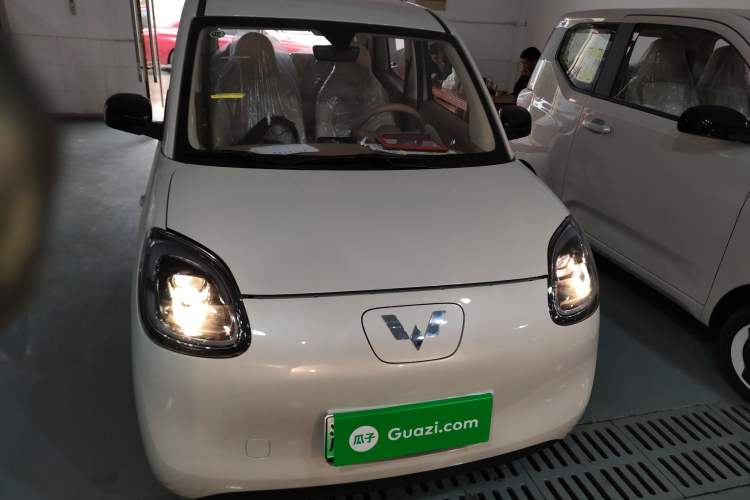 Used Wuling Hongguang MINIEV 2025 Four-Door Version Advanced Edition