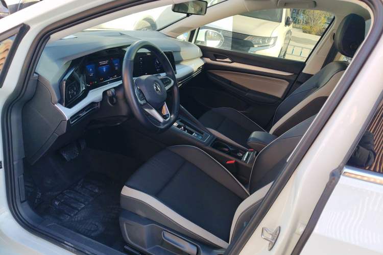 Used Volkswagen Golf 2021 280TSI DSG 30th Anniversary Edition