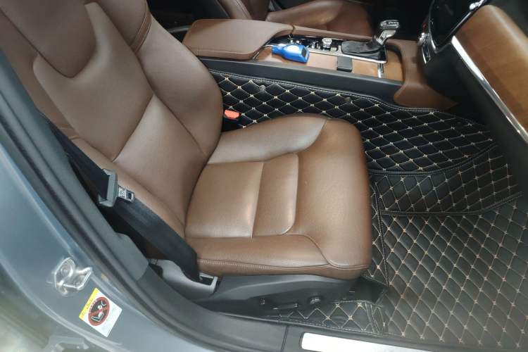 Used Volvo S90 2019 T5 Zhiyi Edition
