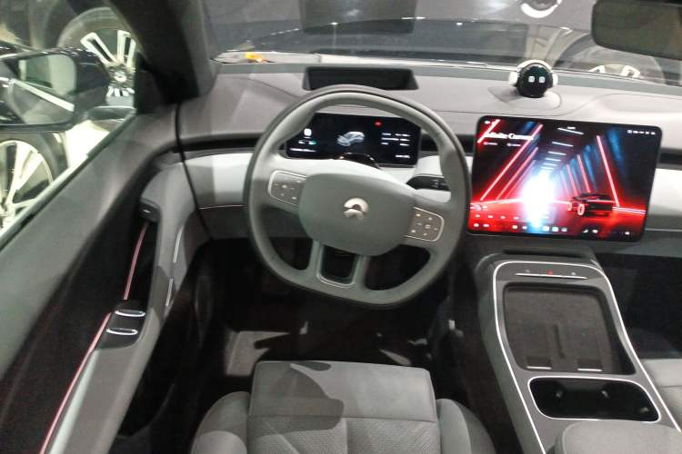 Used Nio ET5T 2025 75 kWh Touring