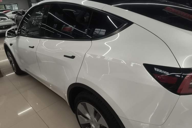 Used Tesla Model Y 2021 Revised Version 2 Long-Range All-Wheel-Drive Edition
