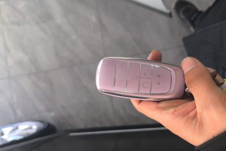 Used AION Y 2023 Younger Star Edition
