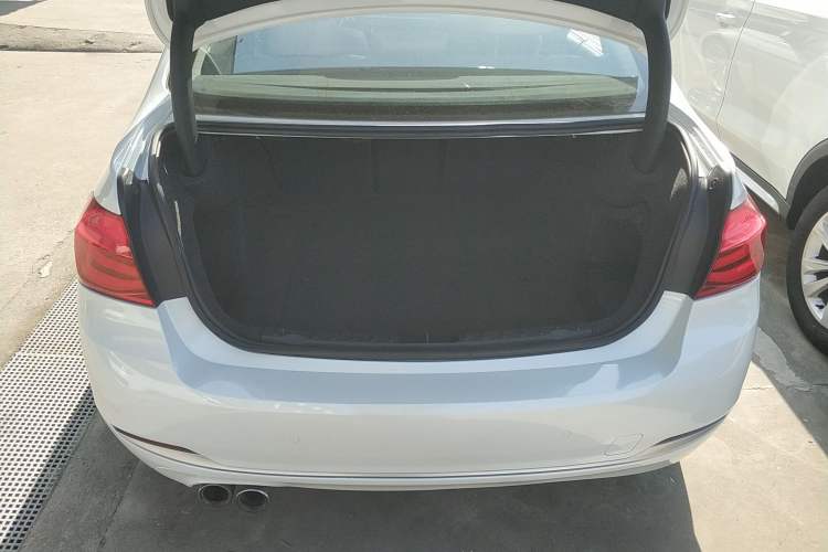 Used BMW 3 Series 2018 320Li Fashion Model
