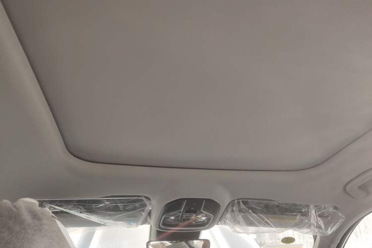 Used Geely Auto FX11 2024 1.5TD DCT Prestige Edition
