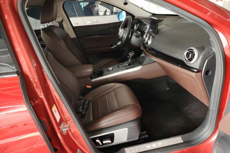 Used Wey VV5 2017 2.0T Ultra-Luxury Version
