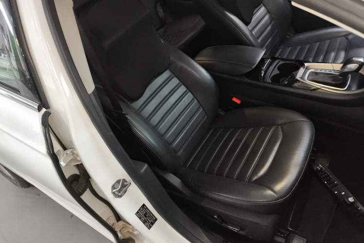 Used Ford Mondeo 2013 2.0L GTDi 200 Fashion Edition
