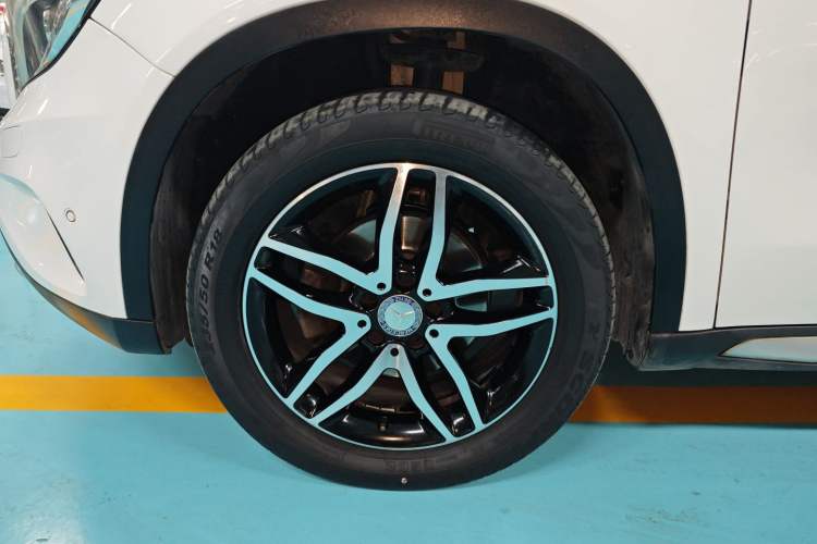 Used Mercedes-Benz GLA 2015 GLA 220 4MATIC Fashion Model