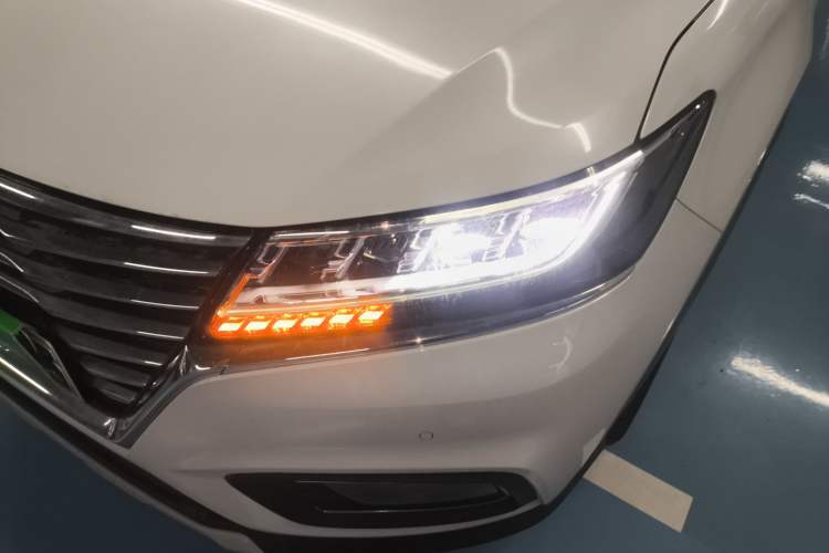 Used Roewe RX5 New Energy 2017 eRX5 50T Hybrid Connected Prestige Flagship Edition