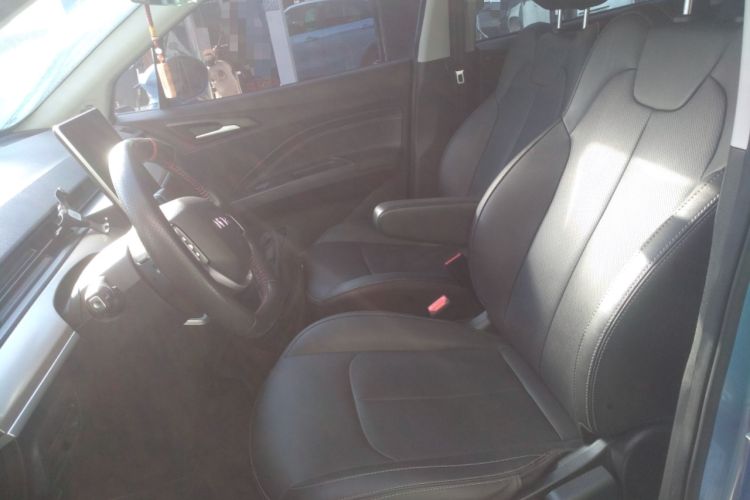 Used NETA V 2021 Long-Range Entertainment Edition Upgrade Model
