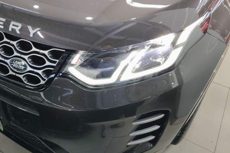 Used Land Rover Discovery Sport 2024 Performance Tech Edition
