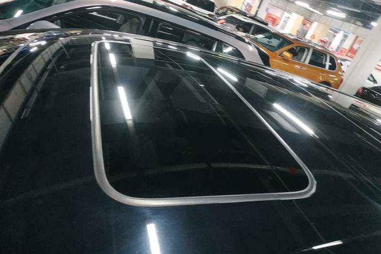 Used Honda Elysion 2016 2.4L Luxury Edition
