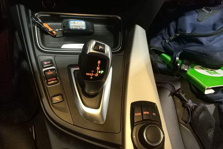 Used BMW 3 Series 2015 316Li Fashion Model