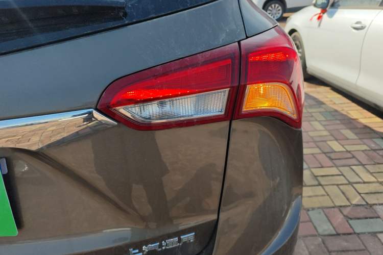 Used Buick Envision 2019 28T 4x4 Elite Version China V Standard
