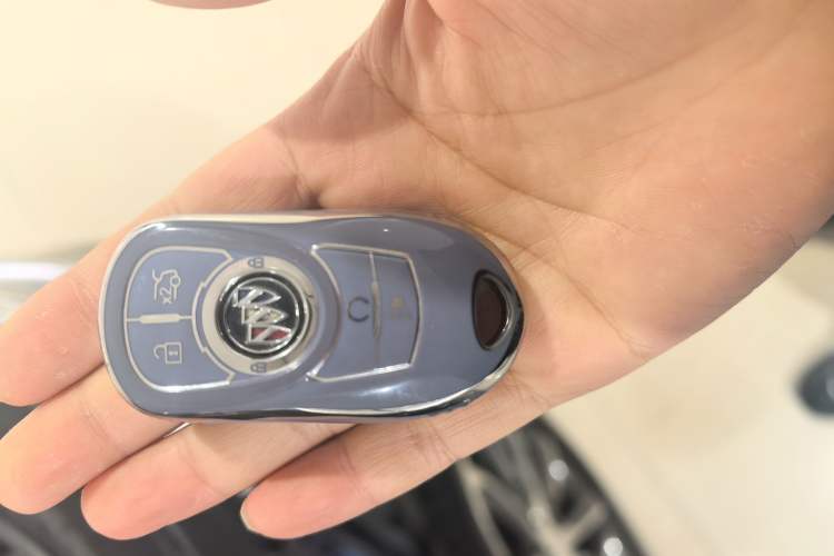 Used Buick LaCrosse 2022 652T Luxury Version
