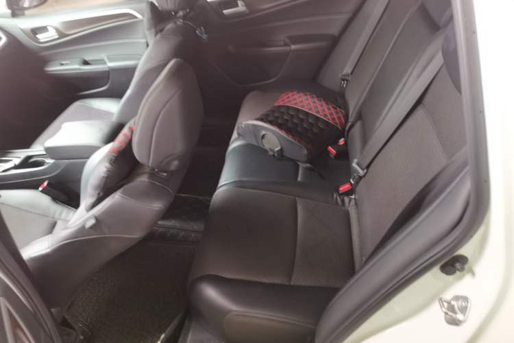 Used Honda Jade 2016 1.8L Automatic Comfort Elite Version 5 Seats