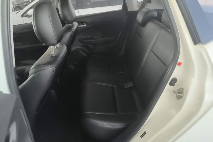 Used Honda Fit 2016 1.5L LXS CVT Comfort Sunroof Version
